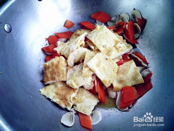 如何制作口蘑炒鸡蛋