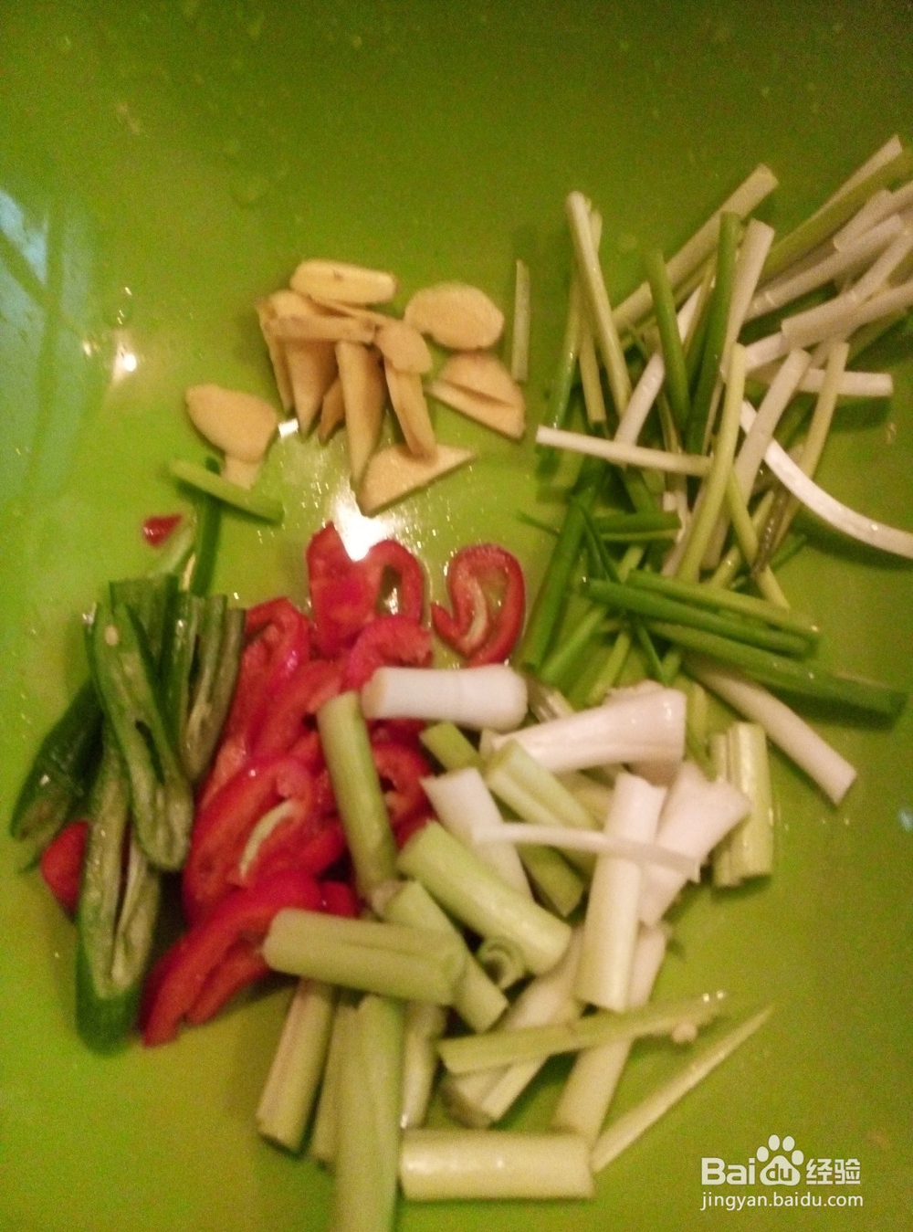 香而不辣的秋刀鱼的做法