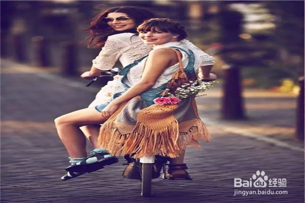 拍照攻略-50大闺蜜拍照姿势,学来刷爆你朋友圈