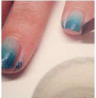 渐变色美甲教程