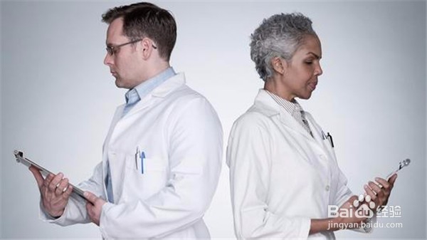 大腿发麻怎么回事