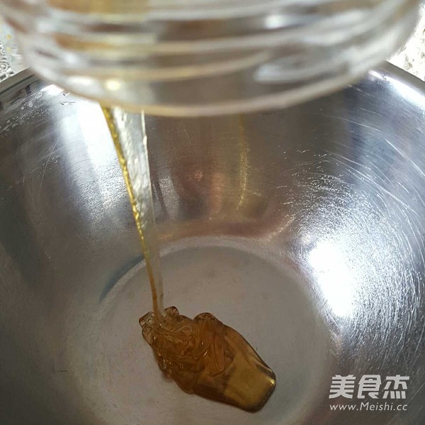 广式蛋黄莲蓉月饼