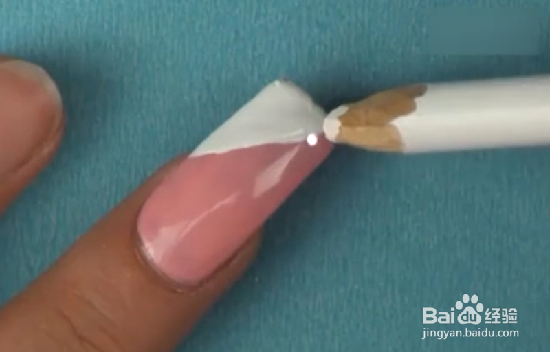 清纯的美甲简单好学