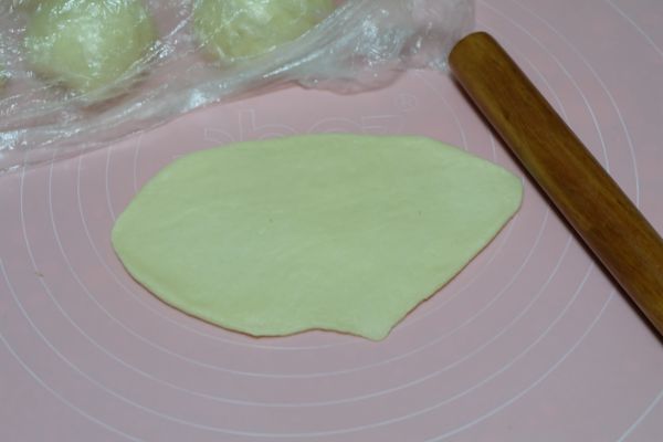 毛毛虫奶油面包