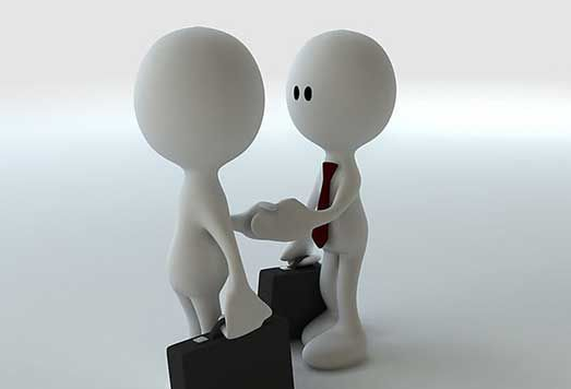 如果在正式场合引见别人，应该先介绍哪一方