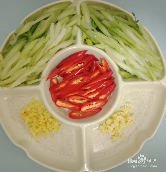 宝宝也爱吃的西芹炒虾仁