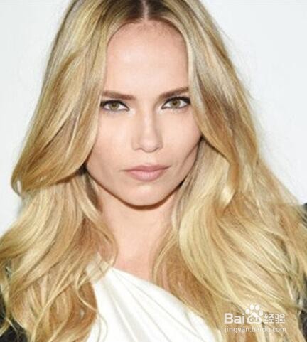 想要让自己更有女人味,该怎么做呢?