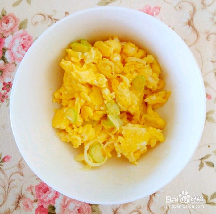 五彩蛋炒面的做法