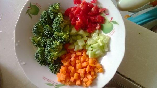 鱼子酱溏心鹌鹑蛋