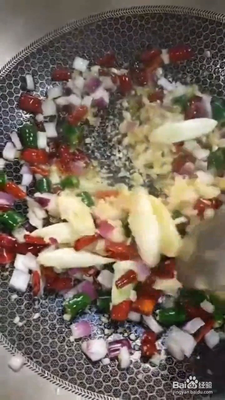 如何制作蒜香花蛤