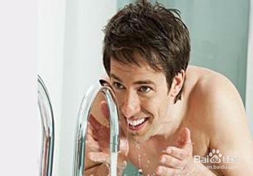 男生该如何护肤