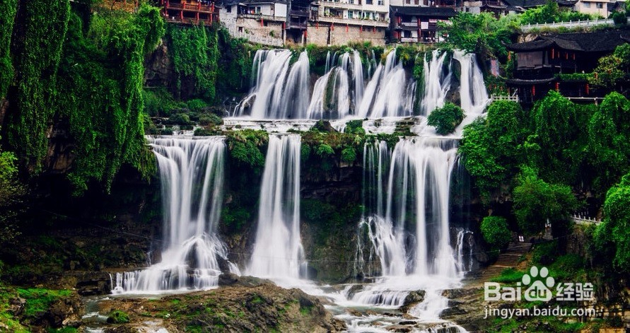 芙蓉镇,一个因电影而出名的古镇,宜动宜静