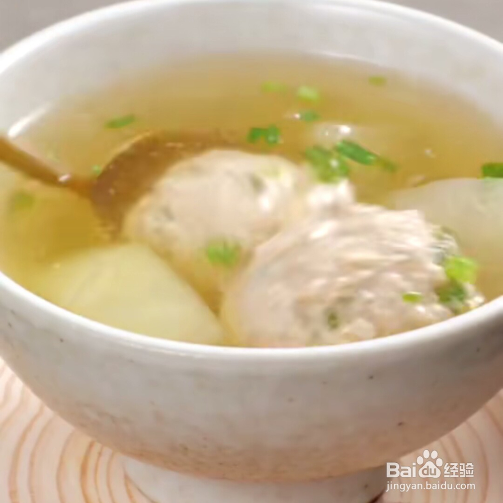 在家做快手冬瓜丸子汤教程