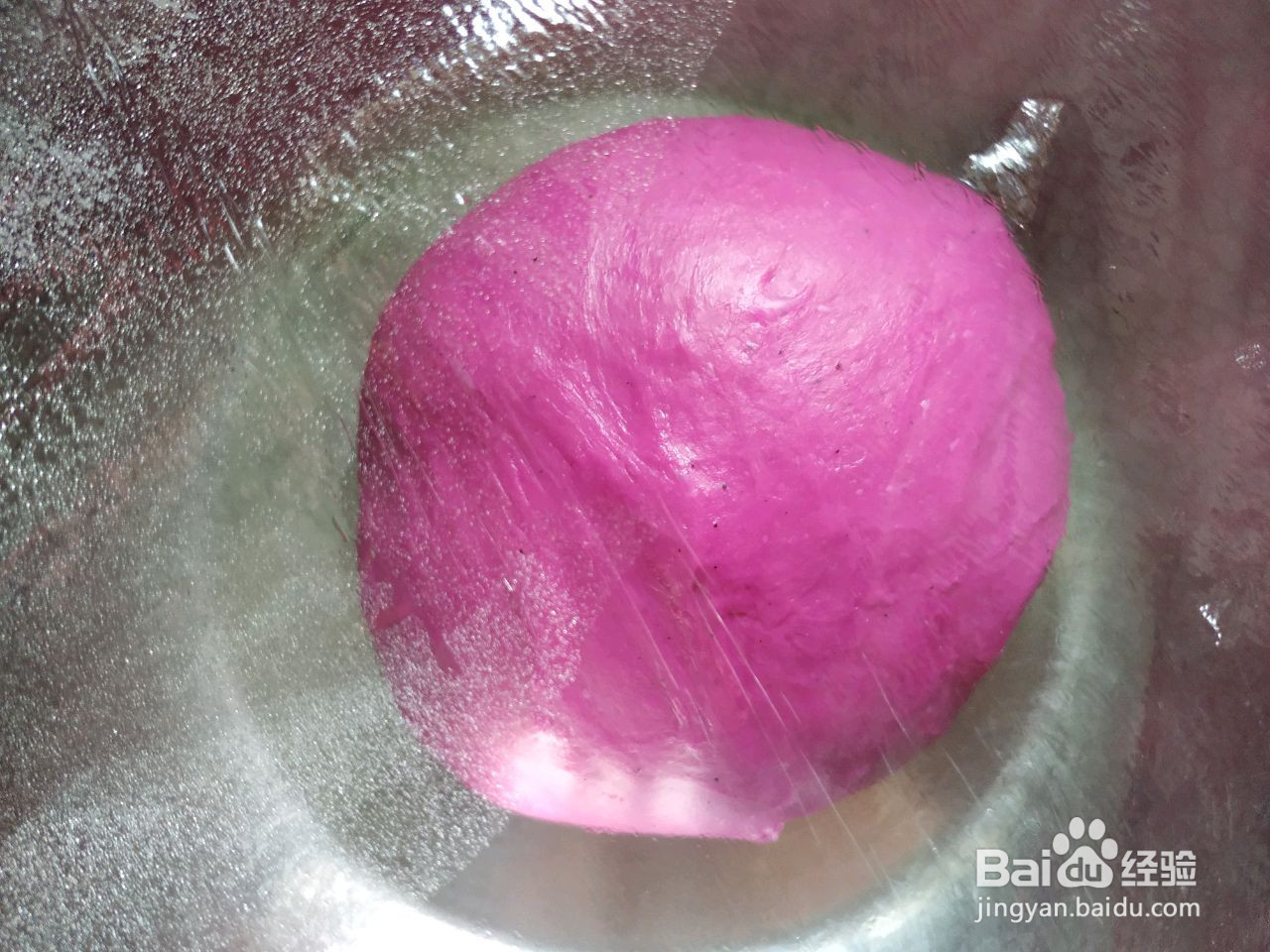 火龙果软欧的做法