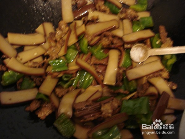 【鸡蛋干炒肉】简单做法