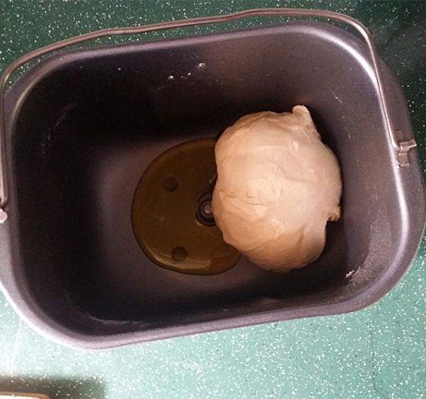香蕉牛奶亚麻油籽面包