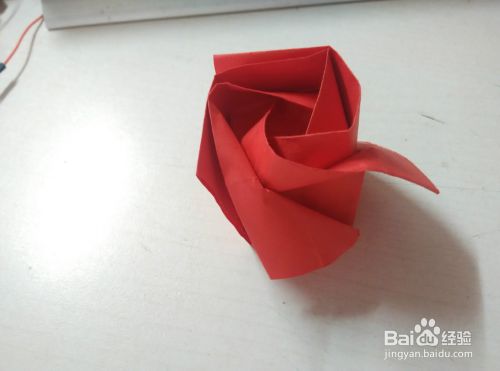 怎样折纸玫瑰，创意礼物送女朋友（2）
