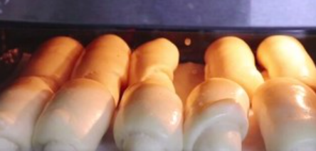奶油老面包的简单做法