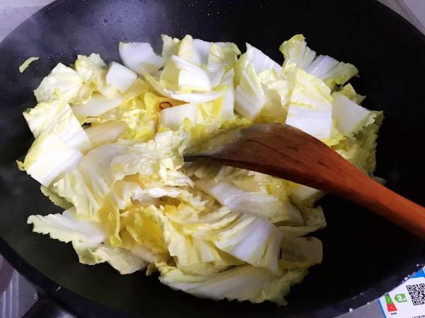 白菜腐皮炖五花肉