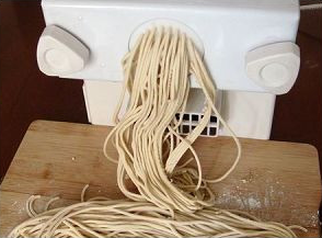 西红柿茄子拌面