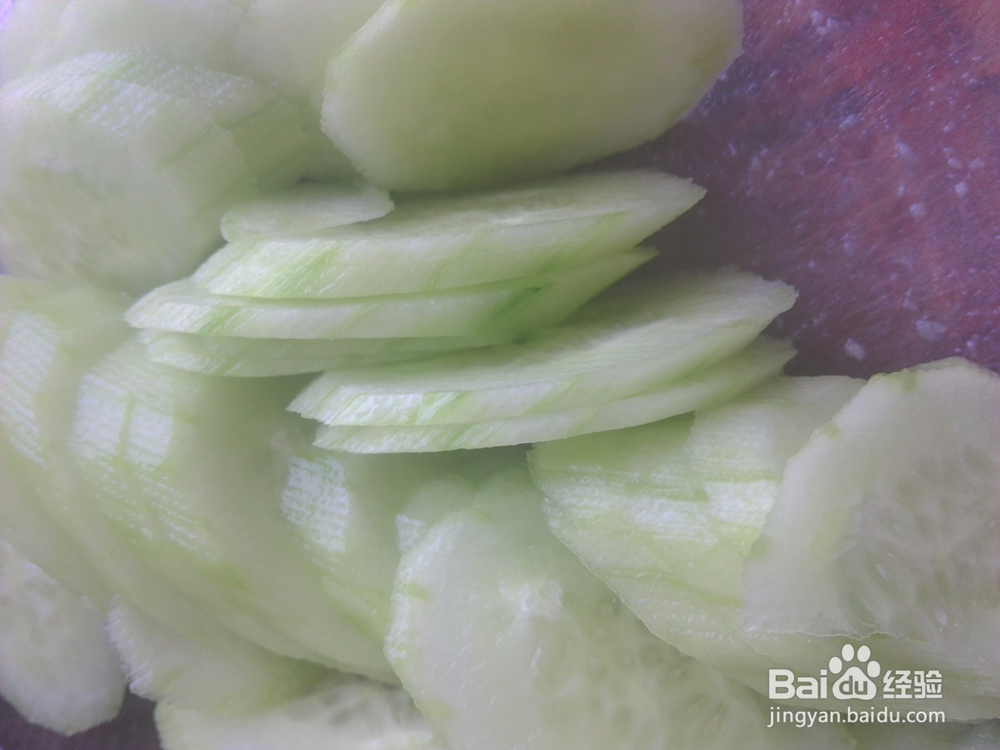 青瓜炒猪肉虾饺