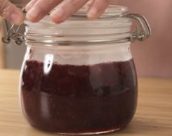 草莓果酱和草莓牛奶的做法