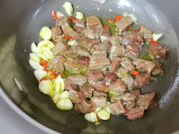 黑椒杏鲍菇牛肉粒