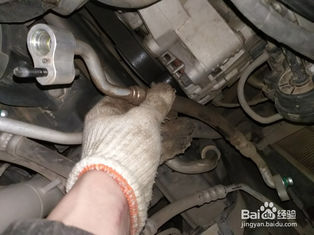 如何处理全新胜达空调不制冷