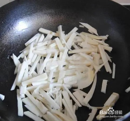 酸辣草鱼汤怎么做更好喝？