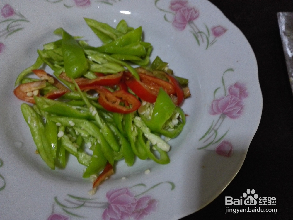 怎样制作胡萝卜牛肉丝?