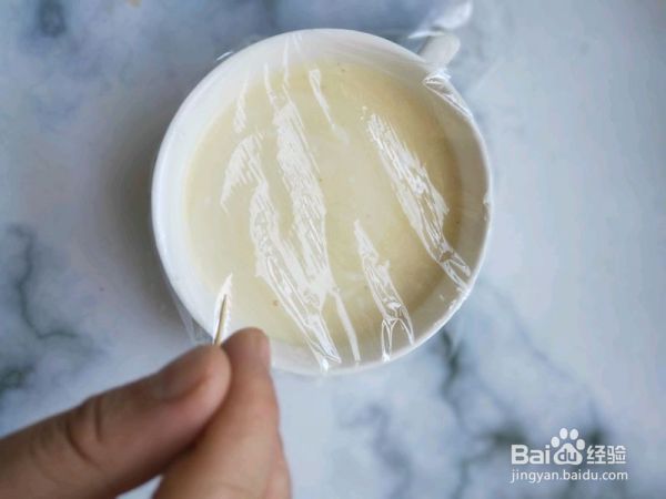 宝宝的零食:简单超级营养的水果布丁