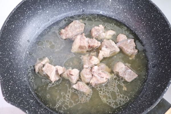 越南风味牛腩河粉