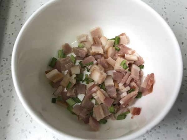 堡尔美克鸡蛋披萨杯