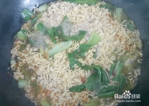 怎样快速煮一碗好吃的方便面？