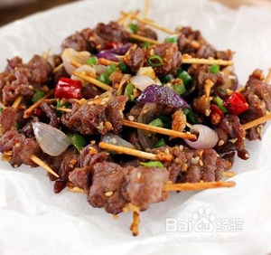 孜然蒜香羊肉串