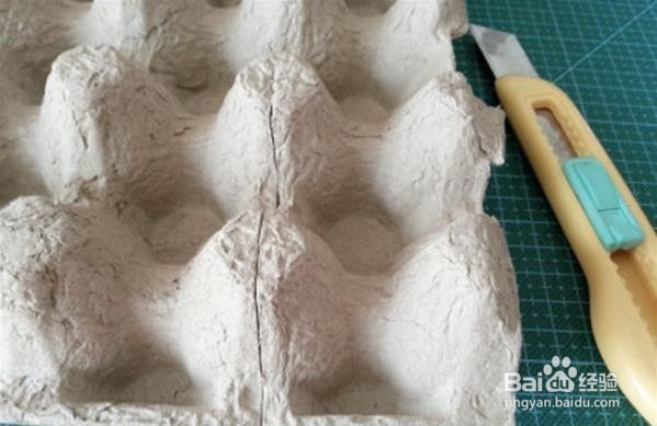 鸡蛋拖废物利用手工制作 艳丽装饰花DIY教程