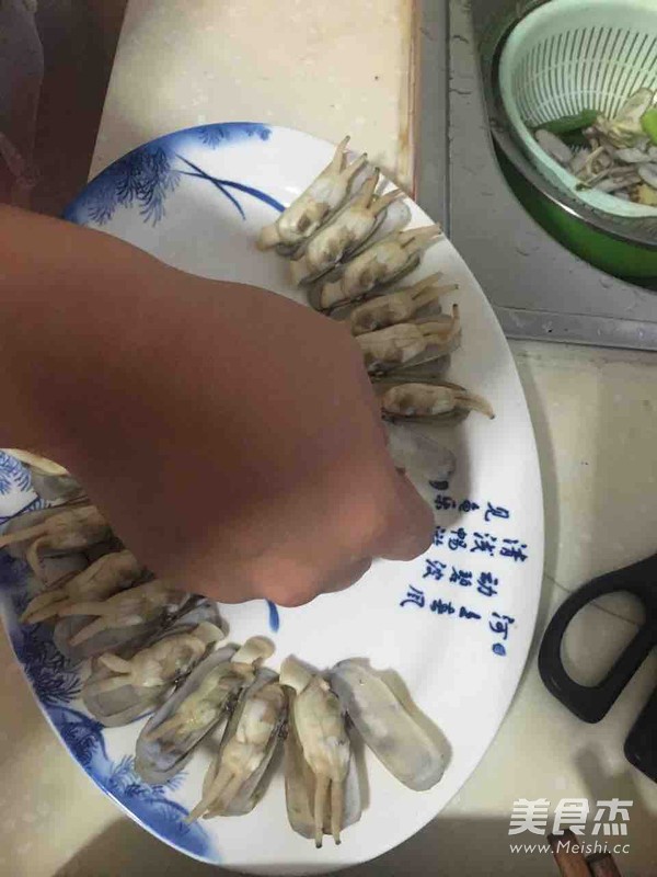 葱姜蛏子的做法