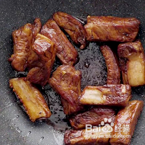 美味蒜香排骨