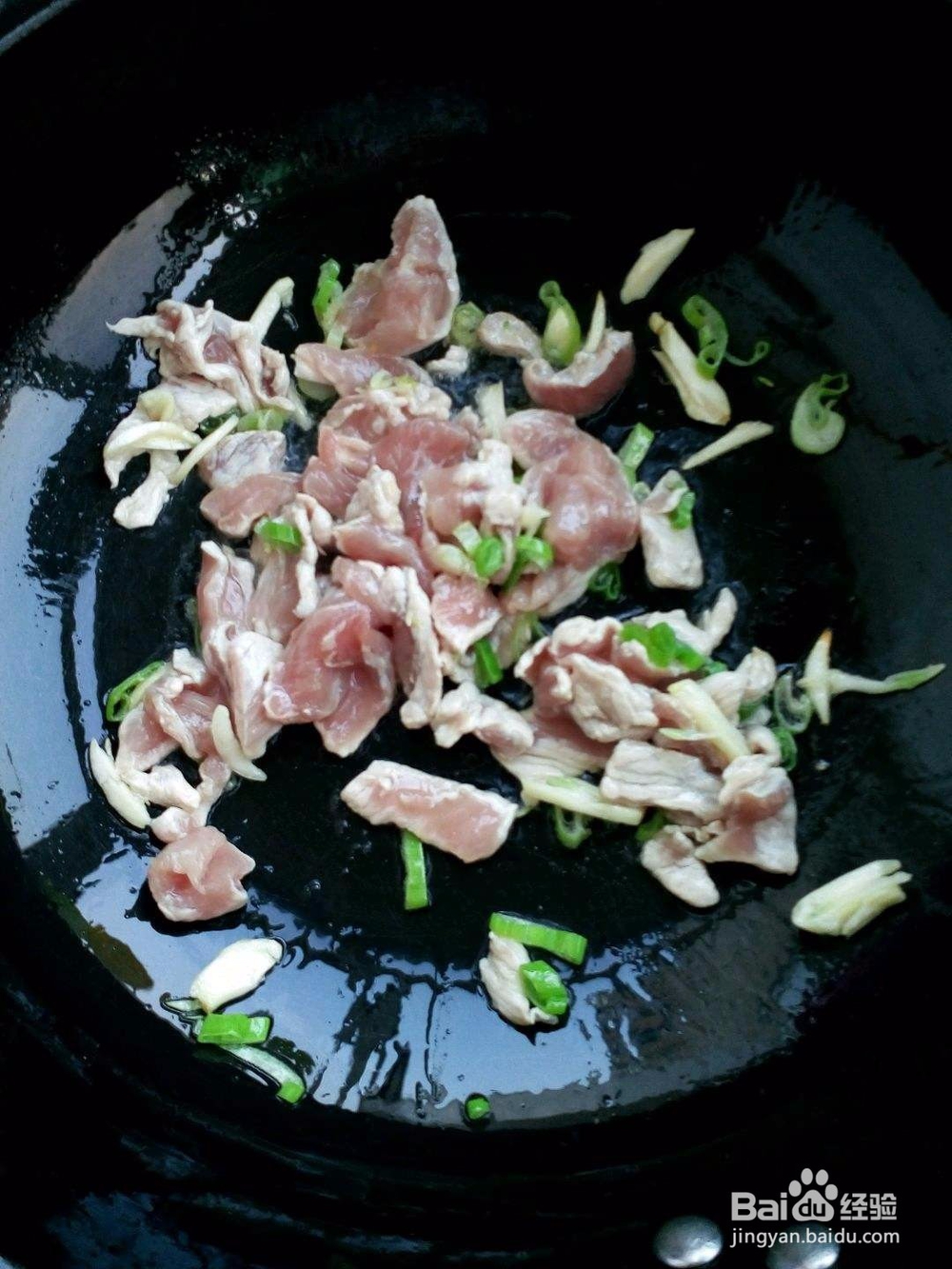 藕的做法——藕片炒肉