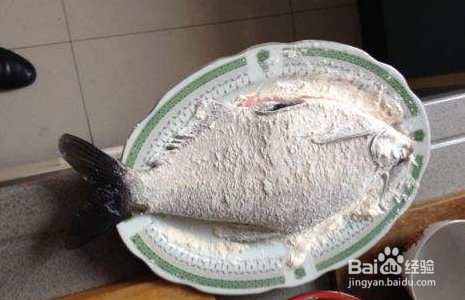 怎么煎鱼不粘锅且不碎?