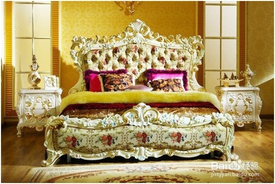 搭配什么类型的床妆点卧室