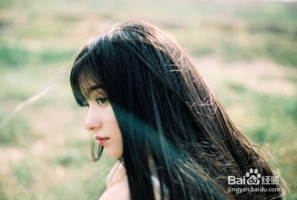 皮肤干燥起皮怎么办---脸部保养