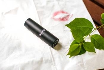 活色生香梳子开班 简单“妆”美腻三亚