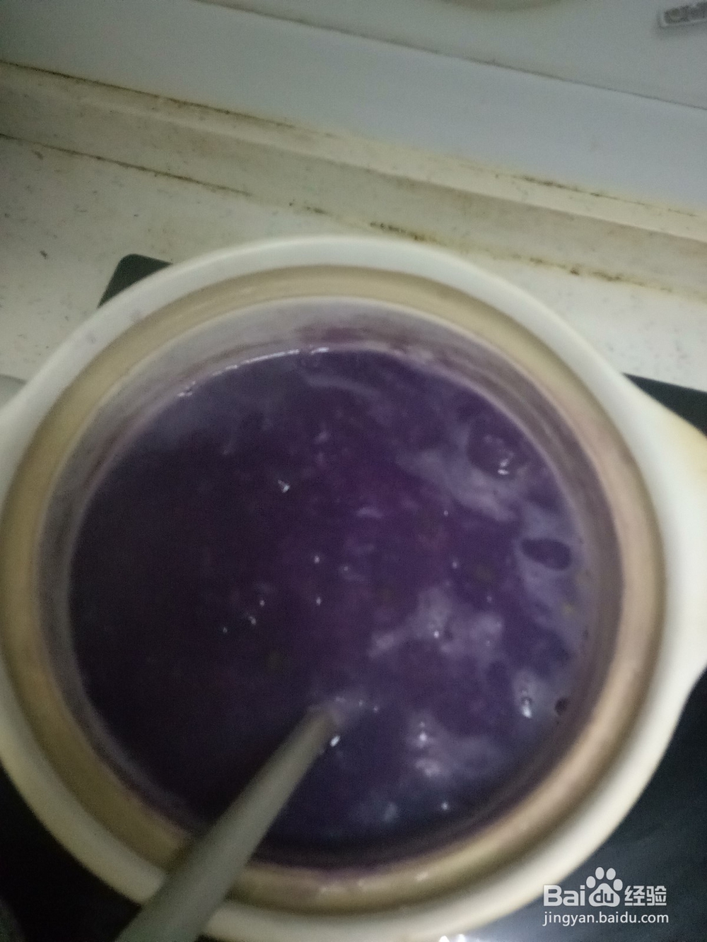 砂锅紫薯绿豆粥