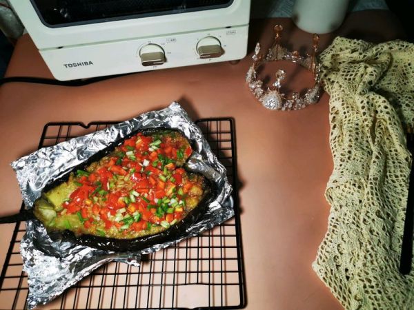 蒜蓉彩椒烤茄子