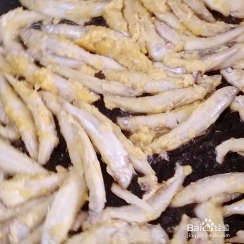 家常菜之油煎小鱼的做法