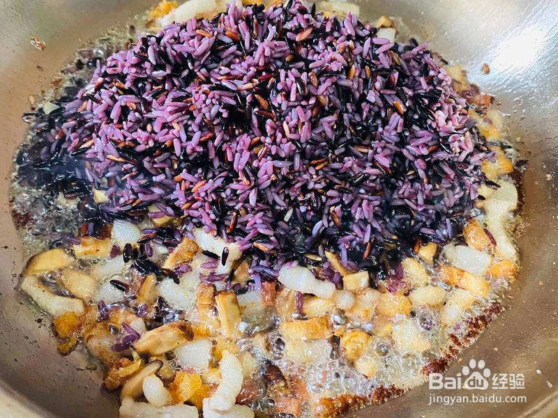 土豪版黑白糯米酿油豆腐的做法