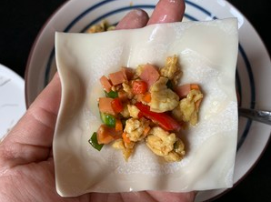 青椒火腿蒸包子