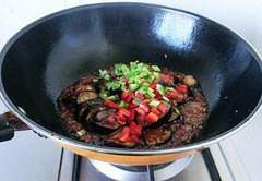 家常菜（鱼香茄子）的做法