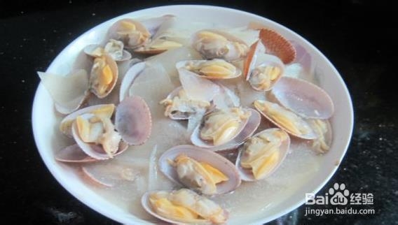 怎么做花甲煮萝卜